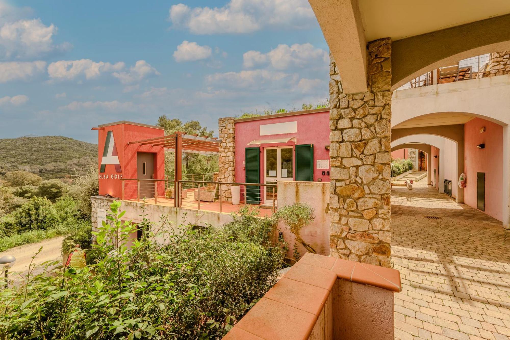 Aparthotel Allegroitalia Elba Golf