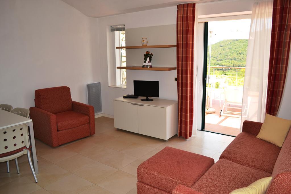 Apartahotel Allegroitalia Elba Golf 2*